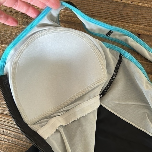 Delimira Swimsuit One piece Size 14 NWT - Picture 8 of 13